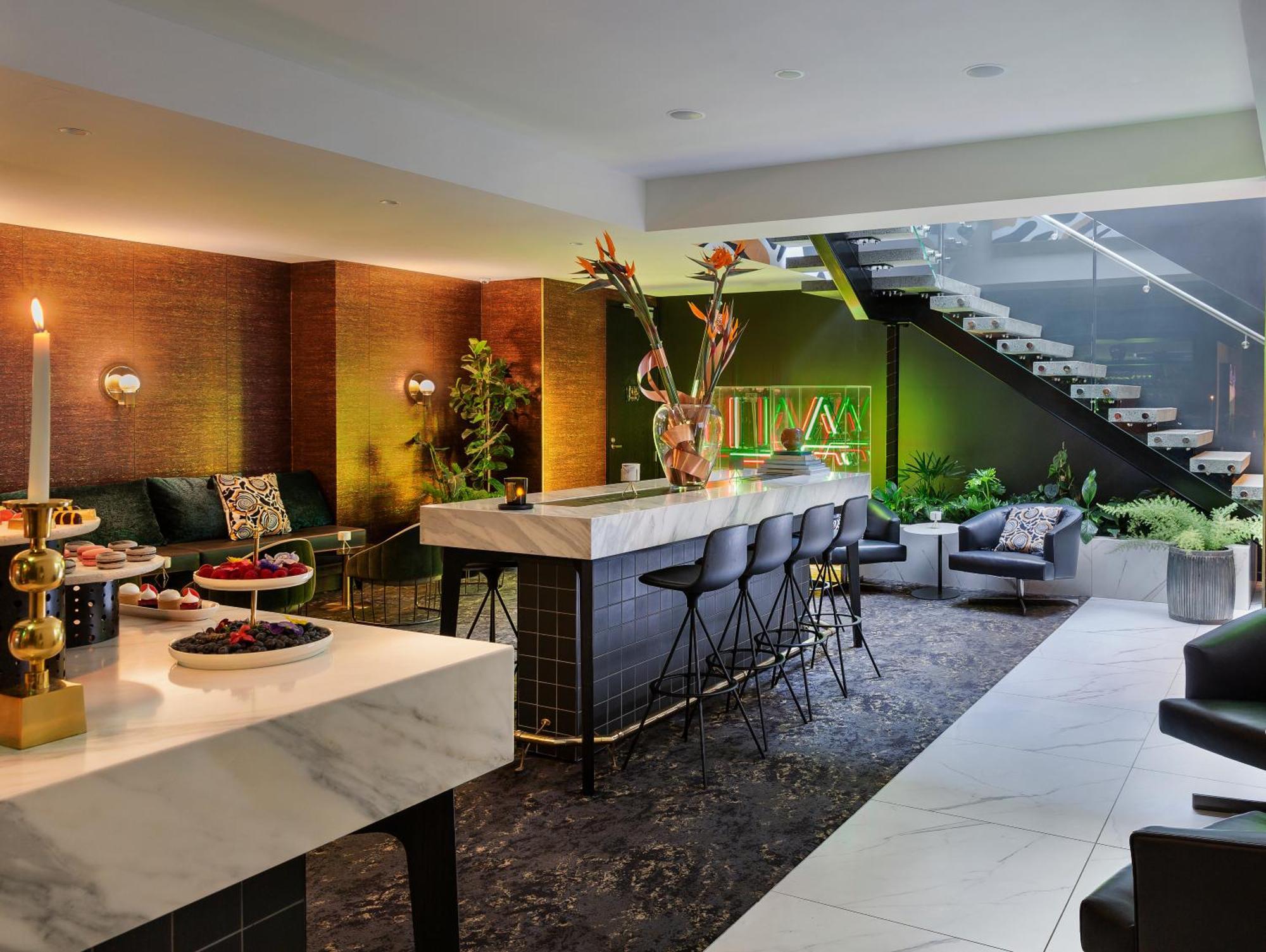So/ Hotel 5*